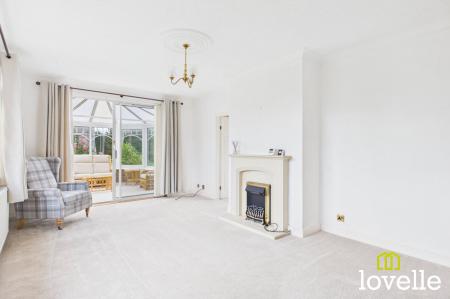 4 bedroom Detached bungalow for sale in Winston Drive, Cottingham, HU16