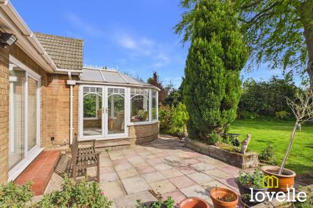 4 bedroom Detached bungalow for sale in Winston Drive, Cottingham, HU16