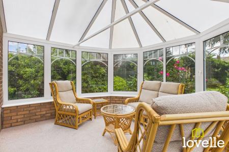4 bedroom Detached bungalow for sale in Winston Drive, Cottingham, HU16