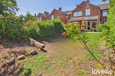 3 bedroom Terraced House for sale in Arlington Avenue, Cottingham, HU16