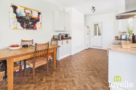 3 bedroom Terraced House for sale in Arlington Avenue, Cottingham, HU16