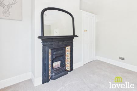 3 bedroom Terraced House for sale in Arlington Avenue, Cottingham, HU16