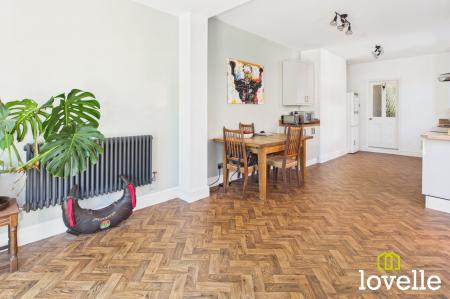 3 bedroom Terraced House for sale in Arlington Avenue, Cottingham, HU16