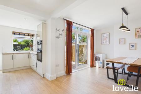 3 bedroom Semi-detached house for sale in Kingtree Avenue, Cottingham, HU16