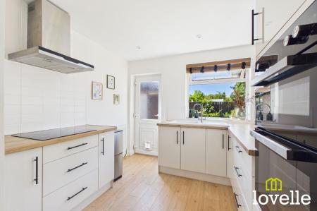3 bedroom Semi-detached house for sale in Kingtree Avenue, Cottingham, HU16