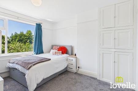3 bedroom Semi-detached house for sale in Kingtree Avenue, Cottingham, HU16