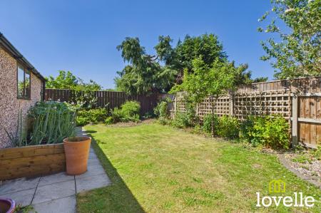3 bedroom Semi-detached house for sale in Kingtree Avenue, Cottingham, HU16