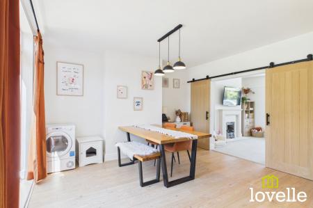 3 bedroom Semi-detached house for sale in Kingtree Avenue, Cottingham, HU16