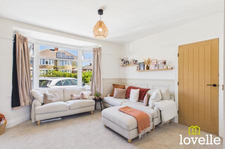 3 bedroom Semi-detached house for sale in Kingtree Avenue, Cottingham, HU16