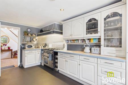 3 bedroom Detached house for sale in Northgate, Cottingham, HU16