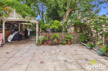 3 bedroom Detached house for sale in Northgate, Cottingham, HU16