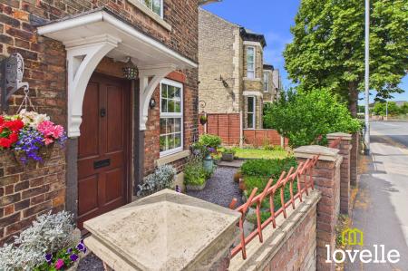 3 bedroom Detached house for sale in Northgate, Cottingham, HU16