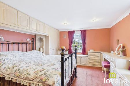 3 bedroom Detached house for sale in Northgate, Cottingham, HU16