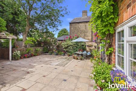 3 bedroom Detached house for sale in Northgate, Cottingham, HU16