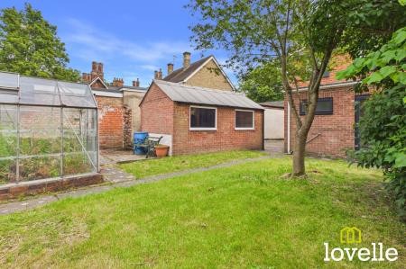 3 bedroom Semi-detached house for sale in Northgate, Cottingham, HU16