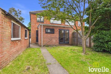 3 bedroom Semi-detached house for sale in Northgate, Cottingham, HU16