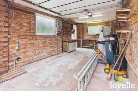 3 bedroom Semi-detached house for sale in Queens Way, Cottingham, HU16