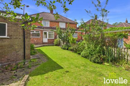 3 bedroom Semi-detached house for sale in Queens Way, Cottingham, HU16