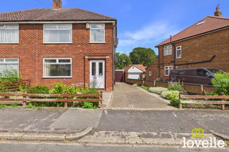 3 bedroom Semi-detached house for sale in Queens Way, Cottingham, HU16
