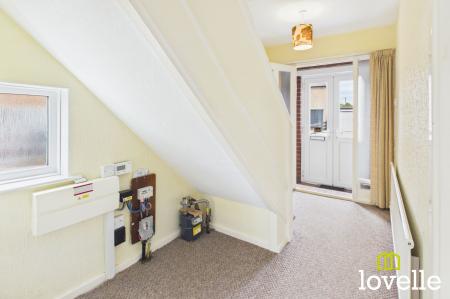 3 bedroom Semi-detached house for sale in Queens Way, Cottingham, HU16