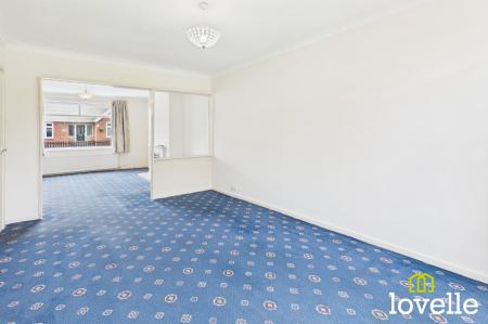 3 bedroom Semi-detached house for sale in Queens Way, Cottingham, HU16