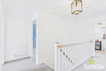 4 bedroom Detached house for sale in Morris Croft, Cottingham, HU16