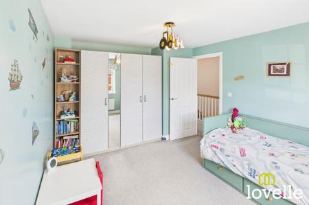 4 bedroom Detached house for sale in Morris Croft, Cottingham, HU16