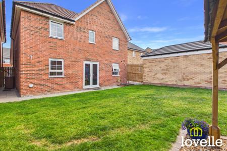 4 bedroom Detached house for sale in Morris Croft, Cottingham, HU16