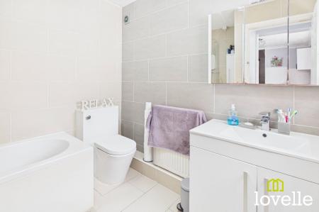 3 bedroom Terraced House for sale in Westcott Street, Hull, HU8