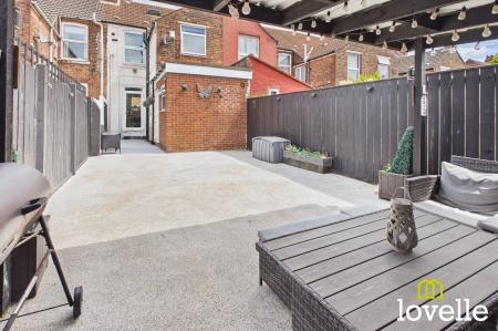 3 bedroom Terraced House for sale in Westcott Street, Hull, HU8