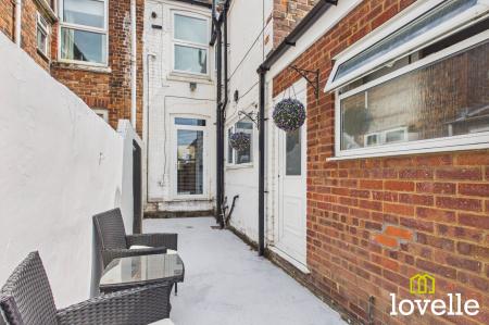 3 bedroom Terraced House for sale in Westcott Street, Hull, HU8