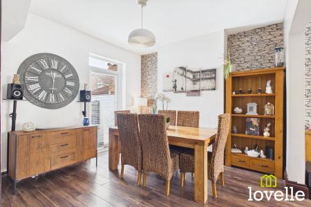 3 bedroom Terraced House for sale in Westcott Street, Hull, HU8