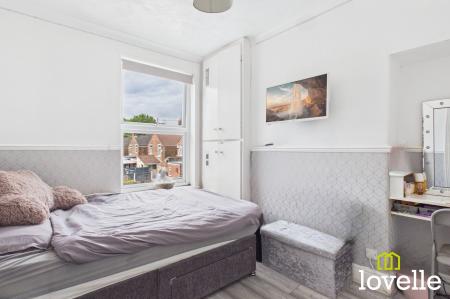 3 bedroom Terraced House for sale in Westcott Street, Hull, HU8