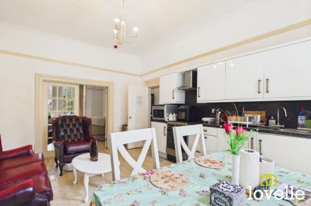 12 bedroom End of terrace house for sale in Princes Avenue, Hull, HU5