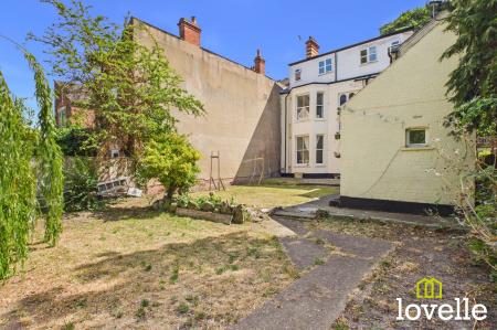 12 bedroom End of terrace house for sale in Princes Avenue, Hull, HU5