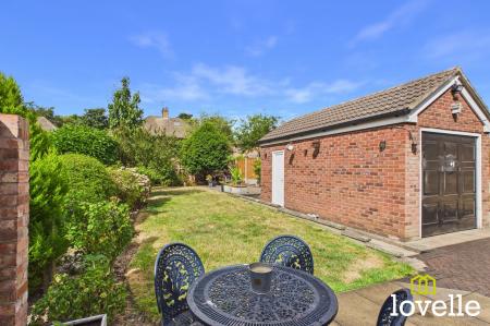 3 bedroom Semi-detached house for sale in Mill Beck Lane, Cottingham, HU16