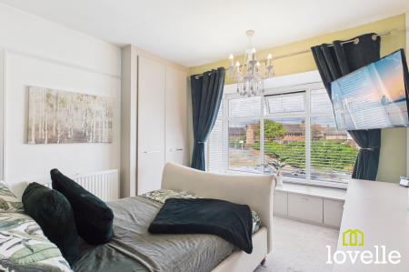 3 bedroom Semi-detached house for sale in Anlaby Park Road South, Hull, HU4