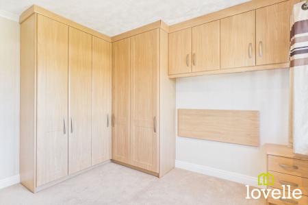 3 bedroom Semi-detached house for sale in Westfield Rise, Hessle, HU13