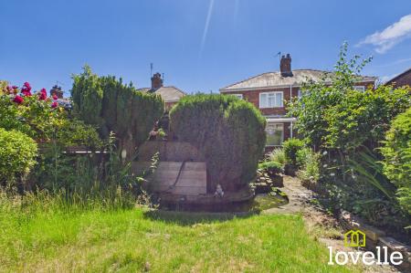 3 bedroom Semi-detached house for sale in Westfield Rise, Hessle, HU13