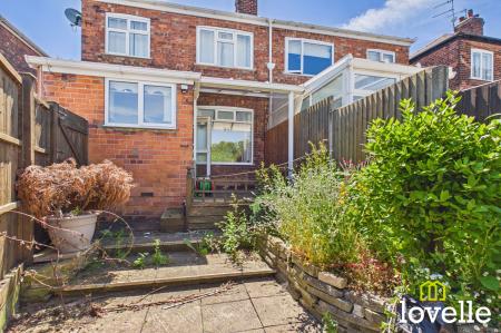 3 bedroom Semi-detached house for sale in Westfield Rise, Hessle, HU13
