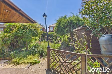 3 bedroom Semi-detached house for sale in Westfield Rise, Hessle, HU13