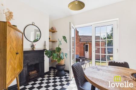 3 bedroom Semi-detached house for sale in The Close, Cottingham, HU16