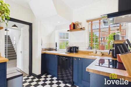 3 bedroom Semi-detached house for sale in The Close, Cottingham, HU16