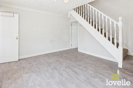 2 bedroom Semi-detached house for sale in Cawthorne Drive, Hull, HU4