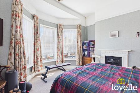 3 bedroom Terraced House for sale in Bannister Street, Withernsea, HU19