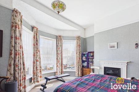3 bedroom Terraced House for sale in Bannister Street, Withernsea, HU19