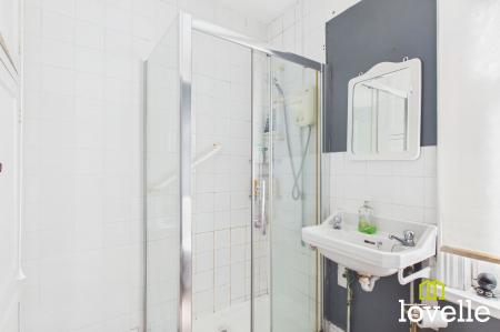 3 bedroom Terraced House for sale in Bannister Street, Withernsea, HU19
