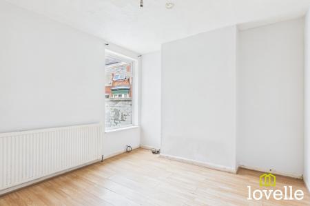 2 bedroom Terraced House for sale in Goddard Avenue, Hull, HU5