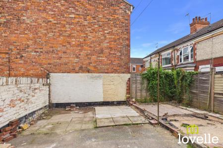 2 bedroom Terraced House for sale in Goddard Avenue, Hull, HU5