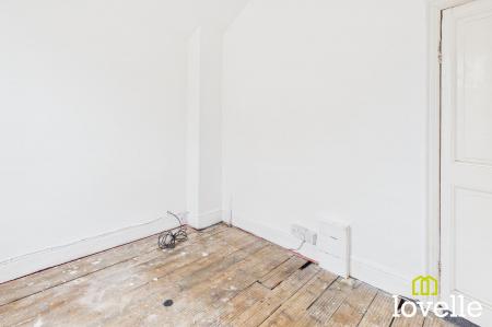 2 bedroom Terraced House for sale in Goddard Avenue, Hull, HU5